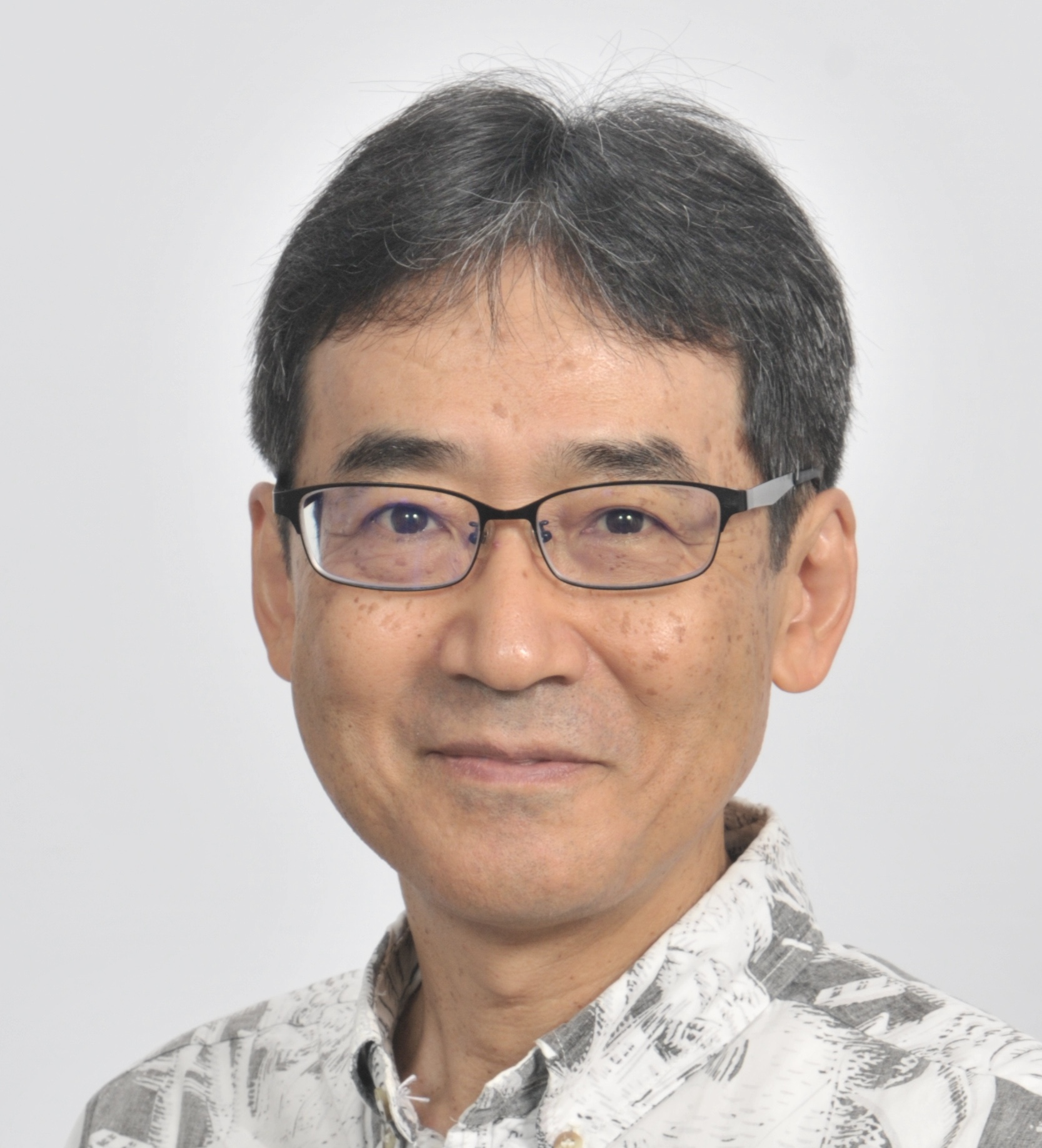 杉浦 正利　教授