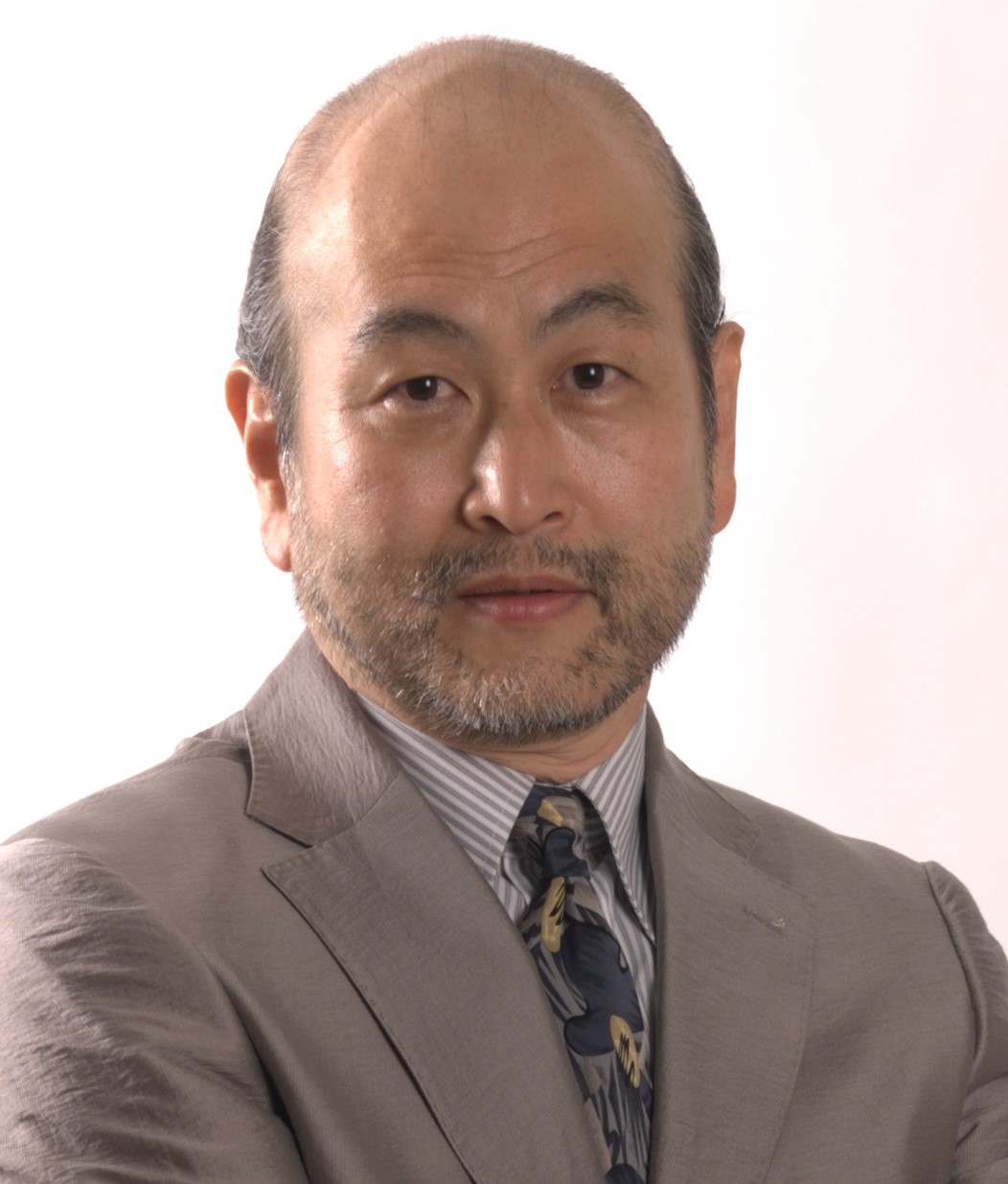 長岡正隆　教授